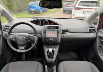 Toyota Verso Minivan Facelifting 1.8 Valvematic 147KM 2017 Toyota Verso 1,8 147KM 7 os. PANORAMA Climatronic Kamera ASO Dla wymagajac, zdjęcie 17