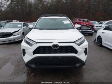 Toyota 2024 Toyota RAV4 2024 Toyota RAV4 XLE AWD (Natl) 2.5 Benzyna 203KM, zdjęcie 10