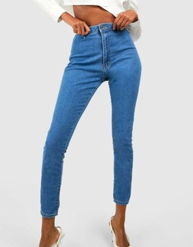 NIEBIESKIE SPODNIE JEANSY KLASYCZNE RURKI FASON SKINNY 7/8 BOOHOO 40