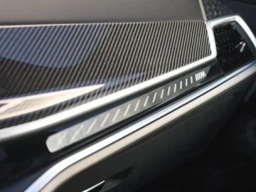 BMW X5 G05 M SUV Facelifting 4.4 M 625KM 2025 BMW X5 Competition Suv 4.4 (625KM) 2025, zdjęcie 9