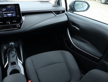 Toyota Corolla XII Sedan 1.6 Valvematic Dual VVT-i 132KM 2019 Toyota Corolla 1.6 Valvematic, Salon Polska, zdjęcie 7