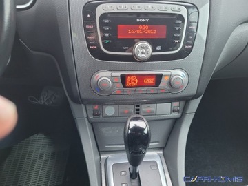 Ford Focus II Kombi 2.0 Duratorq TDCi 136KM 2008 Ford Focus 2.0TDCi Automatik Bezwypadkowy Wyposazony 2.0 Diesel 136KM, zdjęcie 17