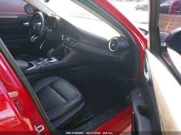 Alfa Romeo Giulia II Sedan Facelifting 2.0 Turbo 280KM 2020 Alfa Romeo Giulia 2020 Alfa Romeo Giulia RWD 2.0 Benzyna 280KM, zdjęcie 10