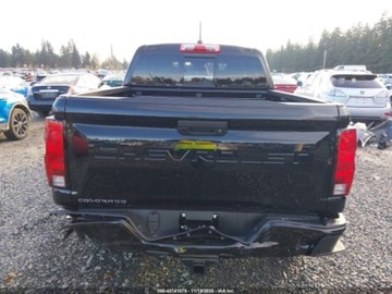 Chevrolet 2025 Chevrolet Colorado trail boss, 2025r., 4x4, 2.7L 2.7 Benzyna 310KM, zdjęcie 7