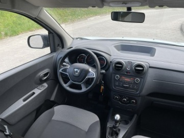 Dacia Lodgy Minivan Facelifting 1.5 Blue dCi 115KM 2021 Dacia Lodgy 1.5 DCi Opłacony Mały Przebieg, zdjęcie 9