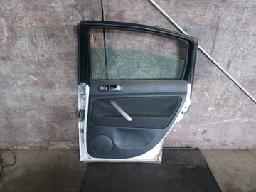 ДВЕРЬ ПРАВАЯ ЗАДНЯЯ В КОМПЛЕКТЕ VW PASSAT B5 SEDAN LB7Z