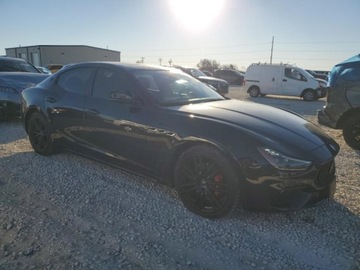 Maserati Ghibli III 2022 Maserati Ghibli Modena 2022 3.0l 3.0 Benzyna 424KM, zdjęcie 4