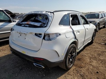 Mercedes GLC C254/X254 2023 Mercedes-Benz GLC 300 4Matic 2023 2.0l 2.0 Benzyna 255KM, zdjęcie 3