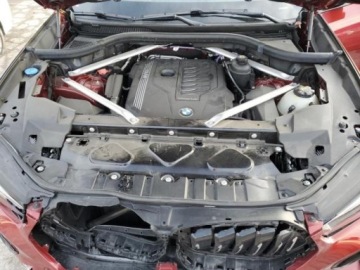 BMW X6 G06 2022 BMW X6 2022, 3.0L, 4x4, od ubezpieczalni 3.0 Benzyna 335KM, zdjęcie 11
