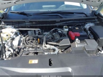 Mitsubishi Outlander III 2024 Mitsubishi Outlander SE 2024 2.5L 2.5 Benzyna 181KM, zdjęcie 8