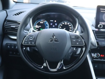 Mitsubishi Eclipse Cross SUV PHEV 2.4 188KM 2023 Mitsubishi Eclipse Cross Plug-in-Hybrid, zdjęcie 14