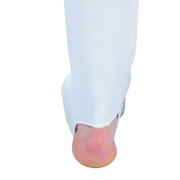 ПОЯС КАРАТЭ КАБЭ СИНКЁКУШИНКАИ ХЛОПКОВЫЕ НАКОЛЕННИКИ НА ГЕНЬ XS