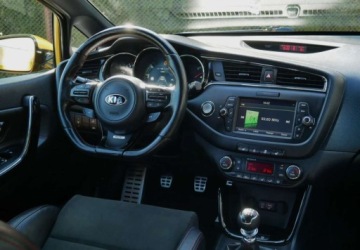 Kia Ceed II GT 5d 1.6 T-GDI 204KM 2016 Kia Ceed Kia Ceed 1.6 T-GDI GT-Challenge 1.6 Benzyna 204KM, zdjęcie 22