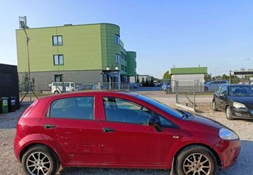 Fiat Punto Grande Punto Hatchback 5d 1.4 8v 77KM 2007 Fiat Grande Punto Fiat Grande Punto 1.4 Benzyna 77KM, zdjęcie 4