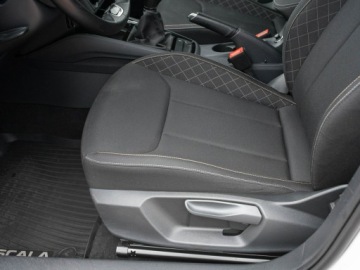 Skoda Scala Hatchback 1.0 TSI 110KM 2022 Škoda Scala Skoda Scala SK192WA#1.0 TSI Ambition, zdjęcie 9