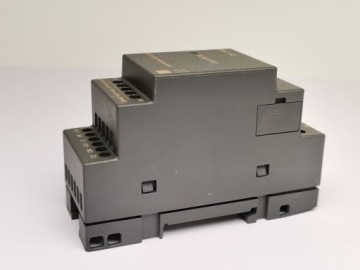 ЛОГОМОДУЛЬ! AM2 AQ - 6ED1055-1MM00-0BA1 2 АНАЛОГОВЫХ ВЫХОДА 0/4–20/0–10 В