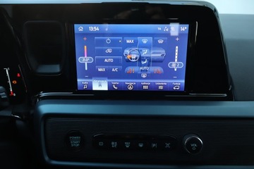 Ford Tourneo Courier II 1.0 EcoBoost 125KM 2024 Ford Tourneo Courier 1.0 EcoBoost, Salon Polska, zdjęcie 18