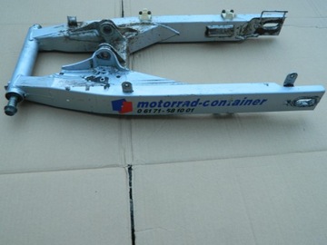 WAHACZ TULEJKA OŚKA SUZUKI DR 650 93R