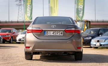 Toyota Corolla XI Sedan 1.6 Valvematic 132KM 2016 Toyota Corolla Toyota Corolla XI 1.6 132KM 1.6 Benzyna 132KM, zdjęcie 8