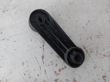 KORBKA SZYBY OPEL COMBO C 90459502