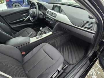 BMW Seria 3 F30-F31-F34 Touring 2.0 318d 143KM 2013 BMW 318 Bezwypadkowy, zdjęcie 10