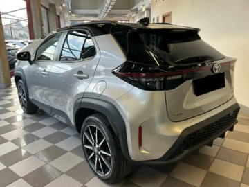 Toyota 2026 Od ręki - GR Sport 1.5 Hybrid 130KM | Podgrzewane fotele!, zdjęcie 2