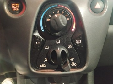 Toyota Aygo II Hatchback 3d Facelifting 1.0 VVT-i 72KM 2021 Toyota Aygo 1.0 72KM TREND, Niski przebieg, zdjęcie 12