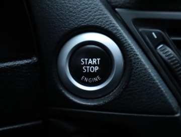 BMW X1 E84 Crossover sDrive18d 143KM 2012 BMW X1 sDrive18d, Navi, Klima, Klimatronic, zdjęcie 17