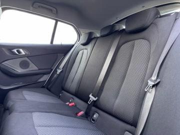 BMW Seria 1 F70 2024 BMW 118 BMW 118i Bezwypadkowe, salon Polska, FV 23, zdjęcie 14