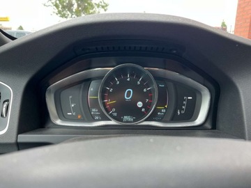 Volvo S60 II 2013 Volvo S60 3.0 benzyna 329 KM automat R - Design zarej w PL zadbany, zdjęcie 8