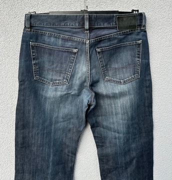 Hugo Boss W36 L32 stylowe granatowe spodnie jeansowe vintage