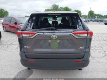 Toyota RAV4 V 2025 Toyota RAV4 2025 TOYOTA RAV4 HYBRID XLE 2.5 Hybryda 176KM, zdjęcie 15