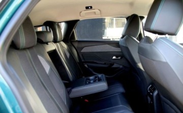 Peugeot 2023 Peugeot 308 1.2 mHEV Active Pack SS e-DCS6 1.2 Benzyna 130KM, zdjęcie 29