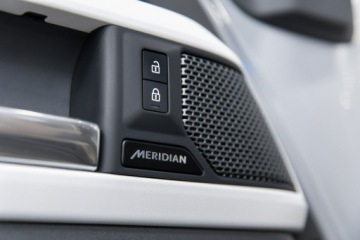 Land Rover Defender IV (L663) Hard Top 90 3.0D R6 250KM 2023 Land Rover Defender 110 3.0D 250KM. Salon PL. FV., zdjęcie 29