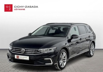 Volkswagen Passat B8 GTE Variant Facelifting 1.4 TSI Plug-In-Hybrid 218KM 2021 Volkswagen Passat GTE 1.4TSI Plug-In 218KM DSG Led ASO Kamera CarPlay ACC