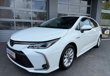 Toyota Corolla XII Sedan 1.8 Hybrid 122KM 2020 Toyota Corolla Salon Polska, Serwis ASO, Kamera, FV-VAT 23, 1 rej 2021 rok, zdjęcie 18