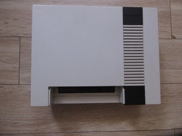 НАБОР КОНСОЛИ NINTENDO NES NESE-001 ИГРОВЫЕ ПАТРОРЫ ОЧЕНЬ ХОРОШЕЕ СОСТОЯНИЕ РЕАЛЬНОЕ ФОТО