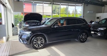 Mercedes GLC C254/X254 Coupe 2.0 200 204KM 2024 Mercedes-Benz GLC Salon Polska Aut 9G 4x4 5L gwarancji klapa elektryczna