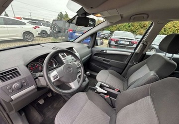 Opel Zafira B 1.6 Twinport ecoFLEX 115KM 2009 Opel Zafira 2009 r. 1.6 Benzyna 116KM, zdjęcie 11