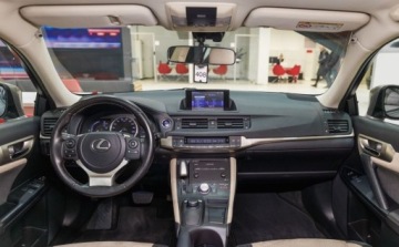 Lexus CT Hatchback 5d Facelifting 2017 200h 136KM 2020 Lexus CT 200h Elegance 1.8 Hybryda 136KM, zdjęcie 24