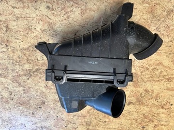 D-MAX III POUZDRO FILTRU VZDUCHU