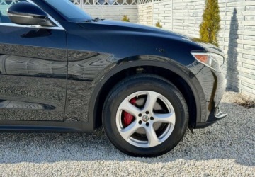 Alfa Romeo Stelvio SUV 2.0 Turbo 280KM 2018 Alfa Romeo Stelvio Alfa Romeo Stelvio 2.0 Turbo 16V AT8-Q4 Lusso 2.0 280KM, zdjęcie 30