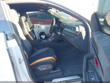 Lamborghini Urus 2023 Lamborghini Urus Performante 2023 4.0 Benzyna 657KM, zdjęcie 9