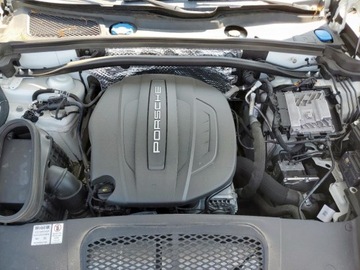 Porsche Macan 2021 Porsche Macan 2021 2.0l 2.0 Benzyna 248KM, zdjęcie 6