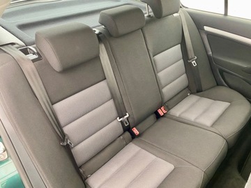 Skoda Octavia II Kombi 2.0 TDI CR DPF 140KM 2008 Skoda Octavia Zarejstrowany w kraju 2.0 Diesel 140KM, zdjęcie 9