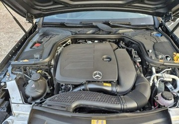 Mercedes Klasa E W213 Coupe Facelifting 2.0 E200 197KM 2021 Mercedes-Benz Klasa E Tylko 35.000km Super stan Panorama 2.0 Benzyna, zdjęcie 27