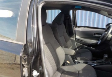 Toyota Corolla XII Hatchback 1.8 Hybrid 122KM 2020 Toyota Corolla Okazja 1.8 Hybryda 122KM, zdjęcie 15