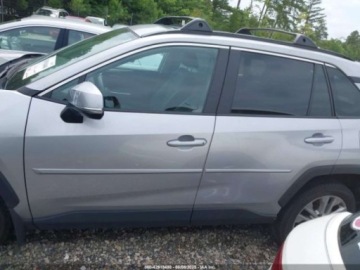 Toyota RAV4 V 2024 Toyota RAV4 XLE Premium 2024 2.5l 2.5 Benzyna 203KM, zdjęcie 2