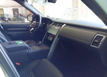 Land Rover Discovery V 2024 Land Rover Discovery 2024, 2.0L, 4x4, P300 DYNAMIC SE, od ubezpieczalni, zdjęcie 9