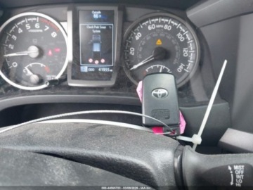 Toyota Tacoma II 2023 Toyota Tacoma Trd Sport 2023 3.5 Benzyna 278KM, zdjęcie 11